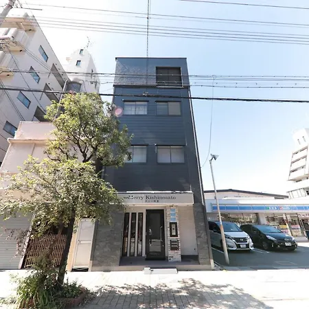 Merry Kishinosato Apartment